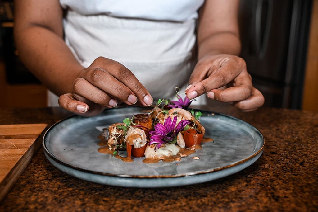 private chef in cape town preparing meal